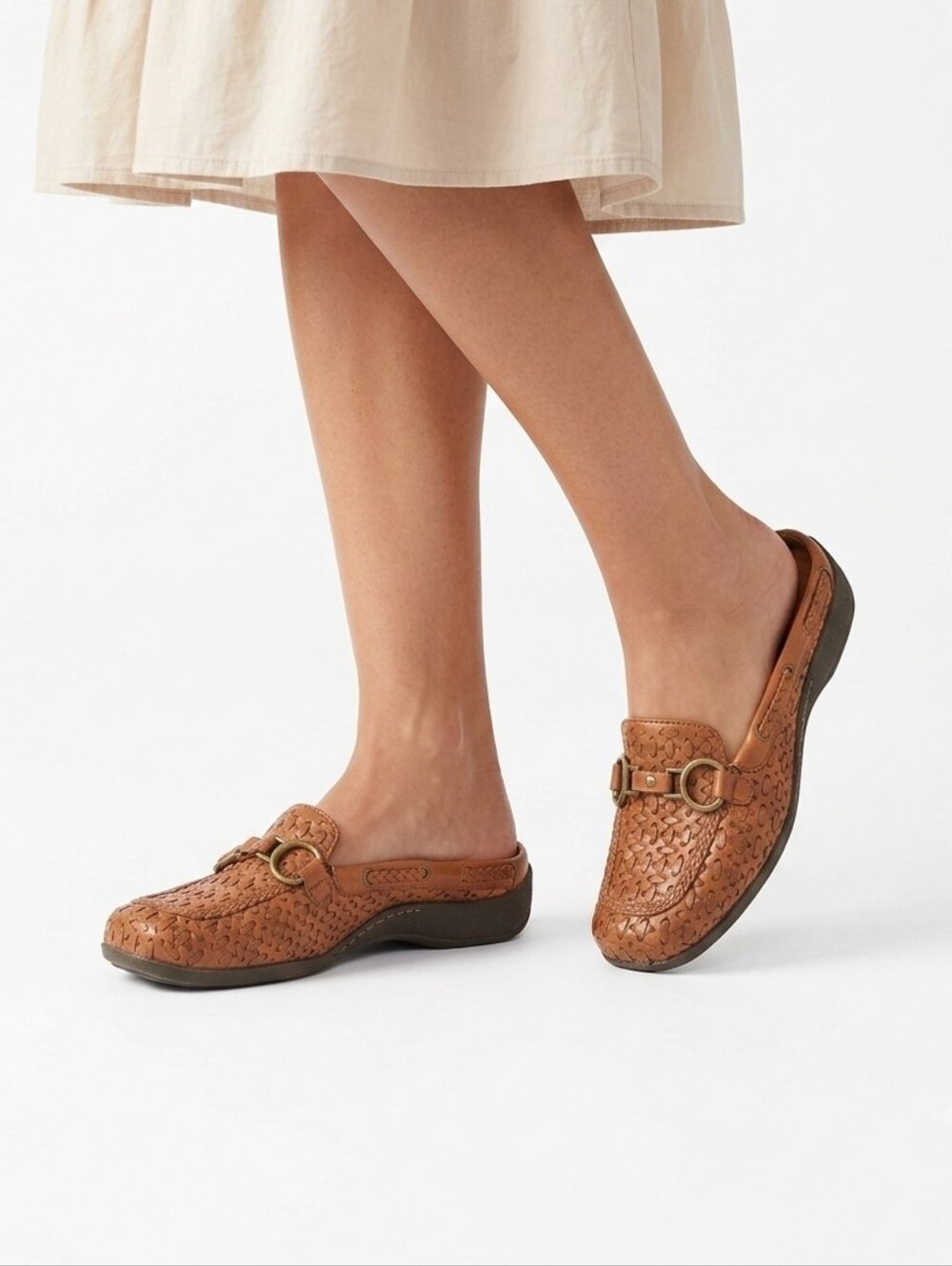 Coldwater Creek Woven Leather Loafer Mules Clasp Detail Brown Size 7.5